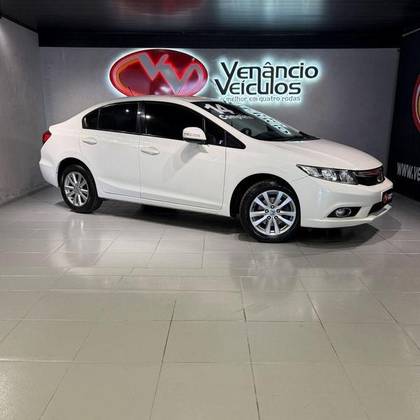HONDA CIVIC 1.8 LXS 16V FLEX 4P AUTOMÁTICO HONDA CIVIC 1.8 LXS 16V FLEX 4P AUTOMÁTICO